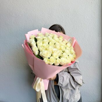 50 White Roses Bouquet